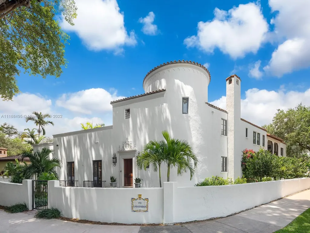 711 University Drive Coral Gables FL 33134