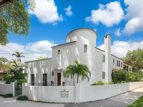 711 University Drive Coral Gables FL 33134