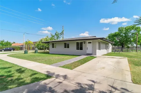 14302 SW 289th Terrace Homestead FL 33033
