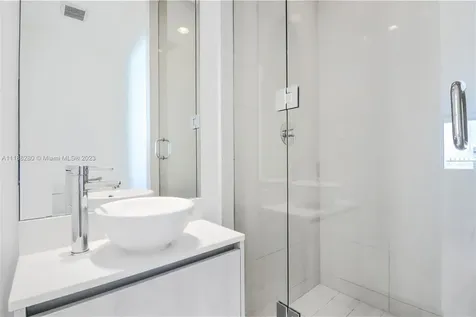 480 NE 31st Street Miami FL 33137