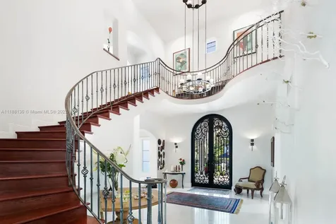 152 Paloma Drive Coral Gables FL 33143