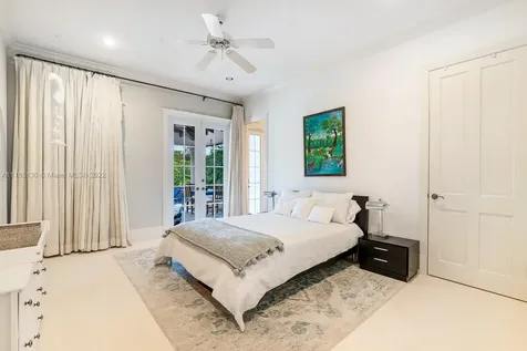 152 Paloma Drive Coral Gables FL 33143