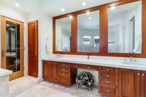 152 Paloma Drive Coral Gables FL 33143