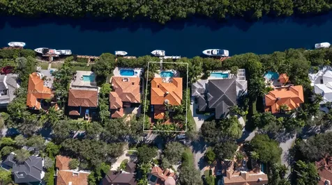 152 Paloma Drive Coral Gables FL 33143