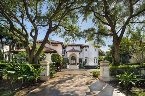 152 Paloma Drive Coral Gables FL 33143