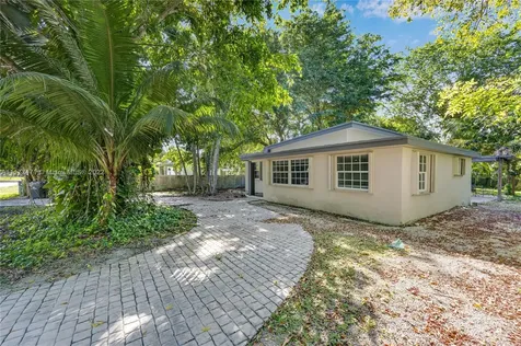 6430 SW 63rd Avenue South Miami FL 33143
