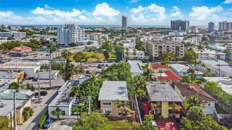 6945 Rue Vendome Miami Beach FL 33141