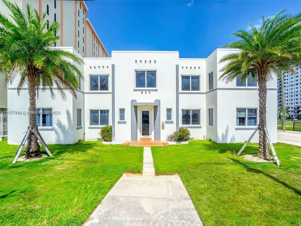 809 S Ocean Drive Hollywood FL 33019