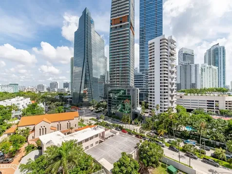 1541 Brickell Avenue Miami FL 33129
