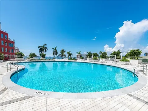 1541 Brickell Avenue Miami FL 33129