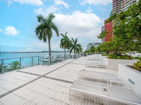 1541 Brickell Avenue Miami FL 33129
