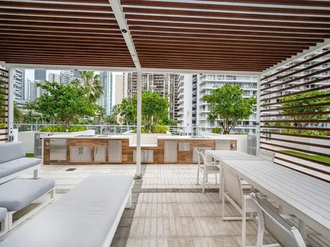 1541 Brickell Avenue Miami FL 33129