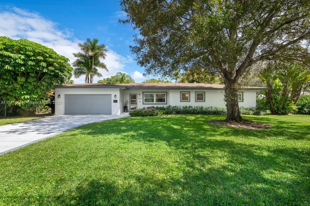8377 SW 62nd Avenue South Miami FL 33143