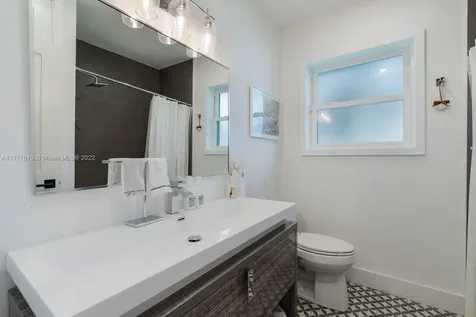 8377 SW 62nd Avenue South Miami FL 33143