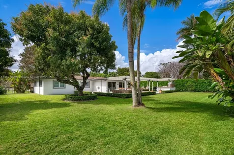 8377 SW 62nd Avenue South Miami FL 33143