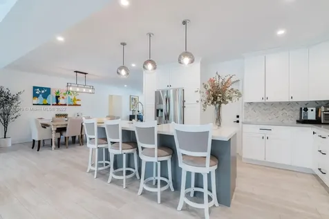 8377 SW 62nd Avenue South Miami FL 33143