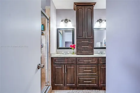 1111 SW 85th Avenue Pembroke Pines FL 33025