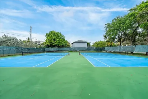 1111 SW 85th Avenue Pembroke Pines FL 33025