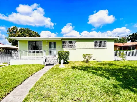 441 E 15th Street Hialeah FL 33010