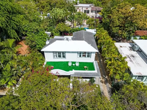 129 NE 44th Street Miami FL 33137