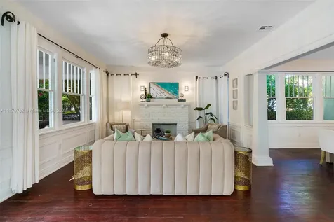 129 NE 44th Street Miami FL 33137