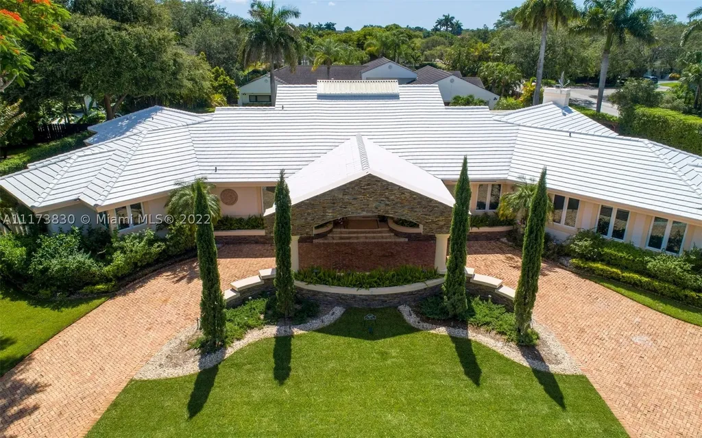 10325 SW 89th Court Miami FL 33176