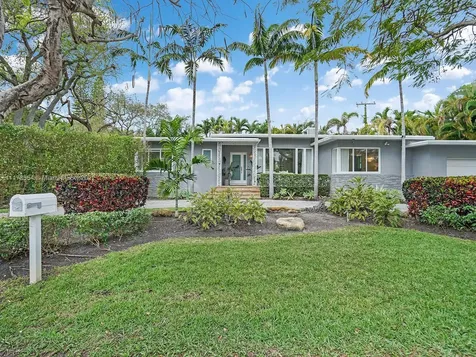 5050 NE 5 Avenue Miami FL 33137