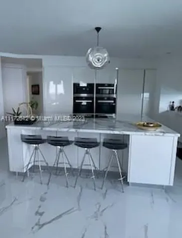 18555 Collins Avenue Aventura FL 33160
