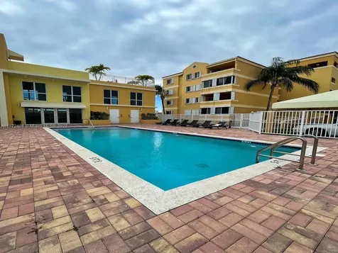 269 NW 7th Street Miami FL 33136