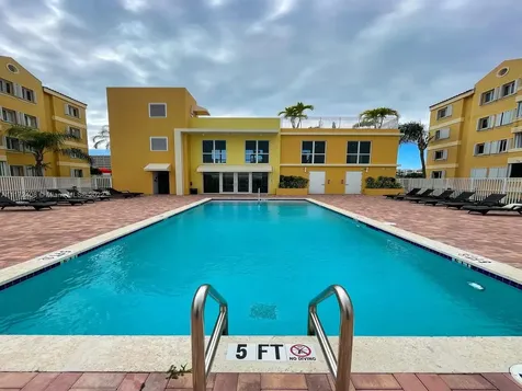 269 NW 7th Street Miami FL 33136