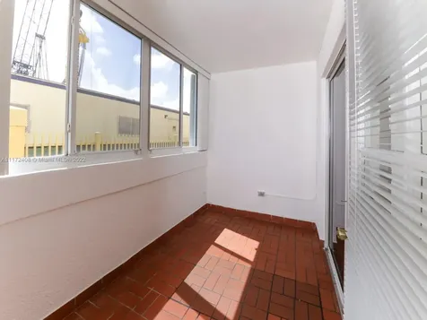 269 NW 7th Street Miami FL 33136