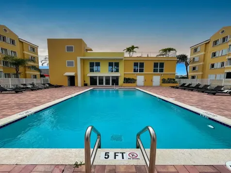 269 NW 7th Street Miami FL 33136