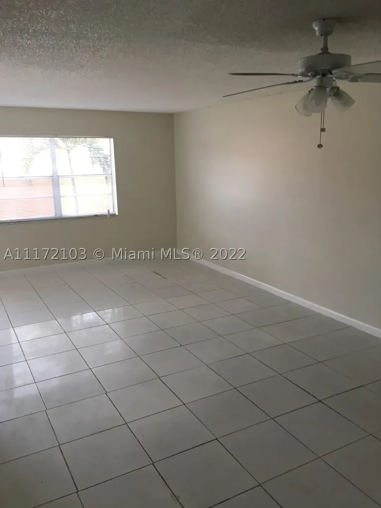 5962 NW 29th Place Sunrise FL 33313