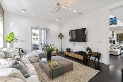 701 Bella Vista Avenue Coral Gables FL 33156