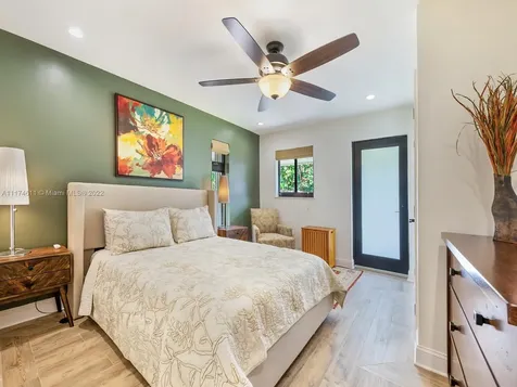8904 SW 177th Terrace Palmetto Bay FL 33157