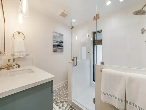 8904 SW 177th Terrace Palmetto Bay FL 33157