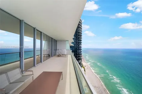 18501 Collins Avenue Sunny Isles Beach FL 33160