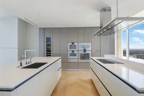 18501 Collins Avenue Sunny Isles Beach FL 33160