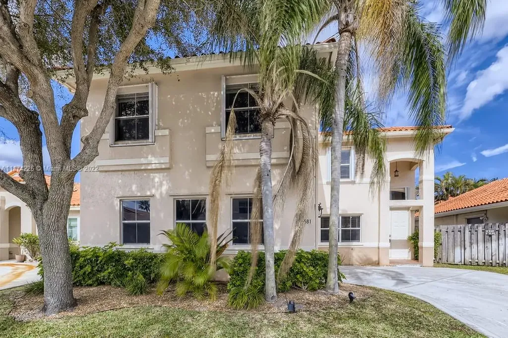 6581 Geneva Street Lake Worth FL 33467