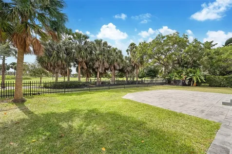 6060 La Gorce Drive Miami Beach FL 33140