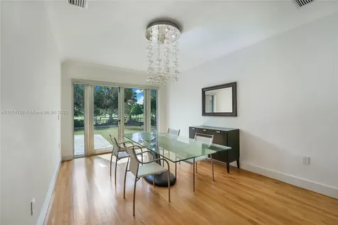 6060 La Gorce Drive Miami Beach FL 33140