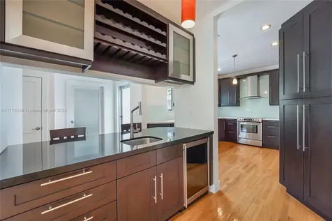6060 La Gorce Drive Miami Beach FL 33140