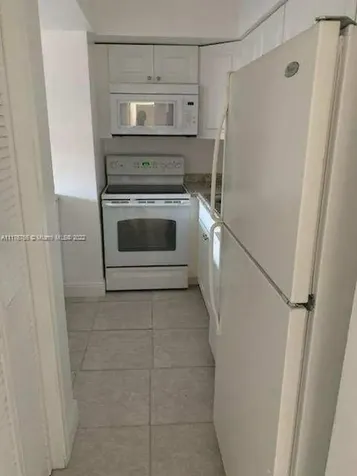 5900 NW 17th Place Sunrise FL 33313