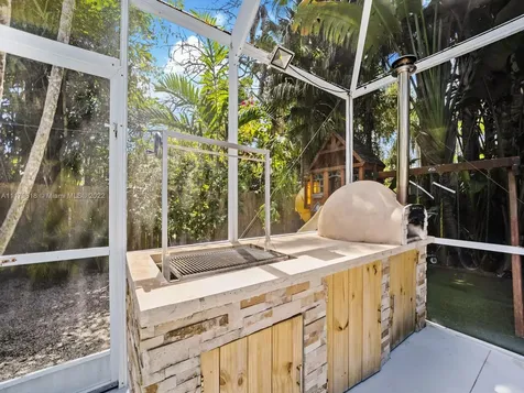 6220 SW 84th Street Miami FL 33143