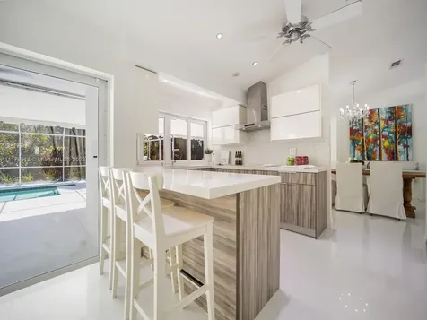 6220 SW 84th Street Miami FL 33143