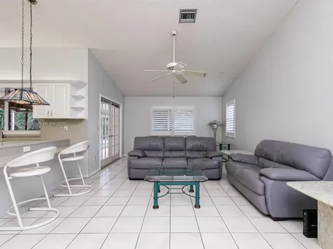 4760 E Hawkes Bluff Avenue Davie FL 33331
