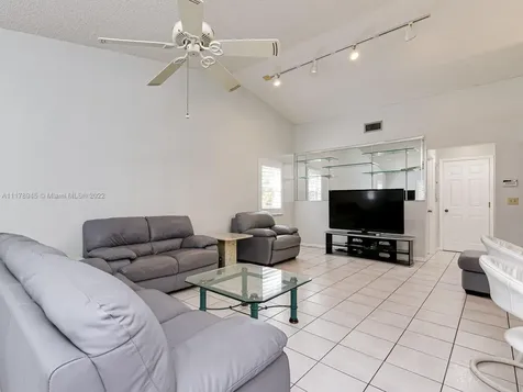4760 E Hawkes Bluff Avenue Davie FL 33331