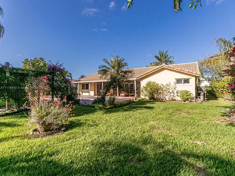 4760 E Hawkes Bluff Avenue Davie FL 33331
