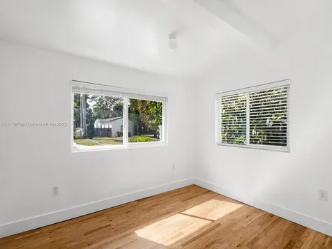 9333 NE 9th Place Miami Shores FL 33138