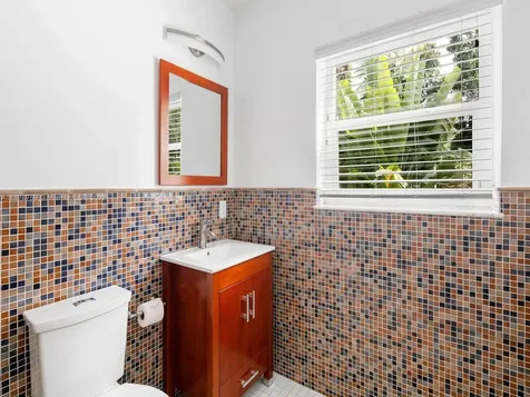 9333 NE 9th Place Miami Shores FL 33138